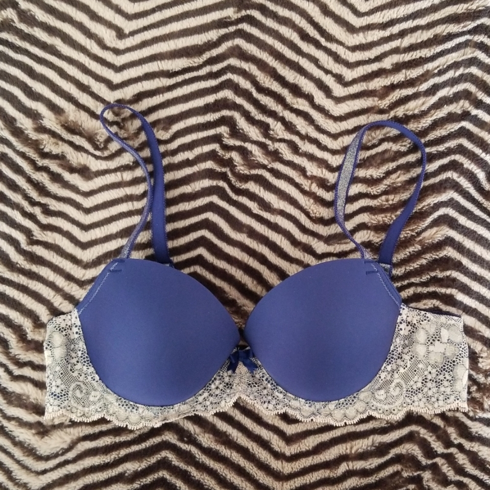 Victoria Secret bra